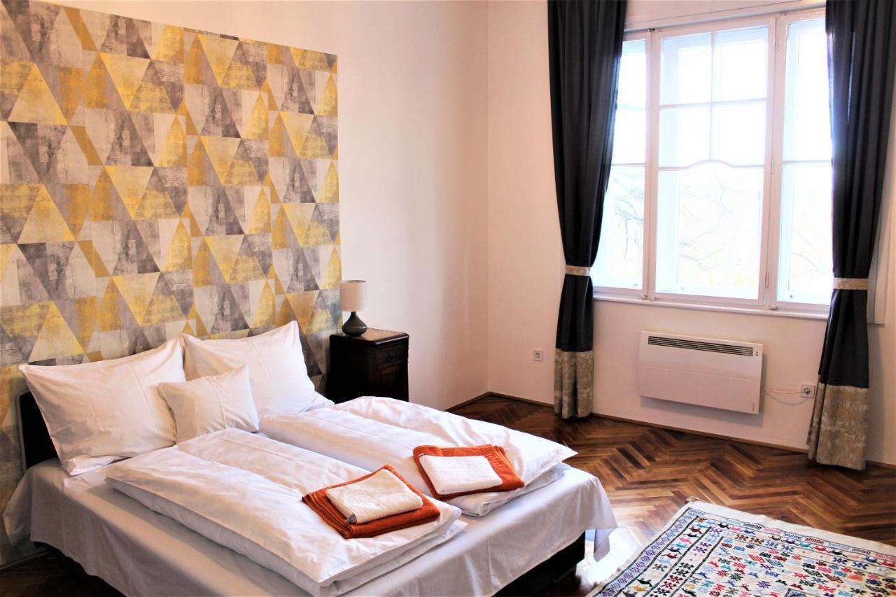Csilla Home Apartman Miskolc Ngoại thất bức ảnh