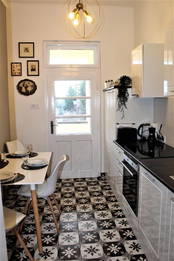 Csilla Home Apartman Miskolc Ngoại thất bức ảnh